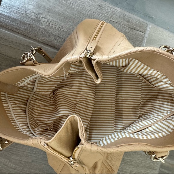 Kate Spade Used pebbled leather tan, caramel, neutral dark shoulder bag - Picture 6 of 8